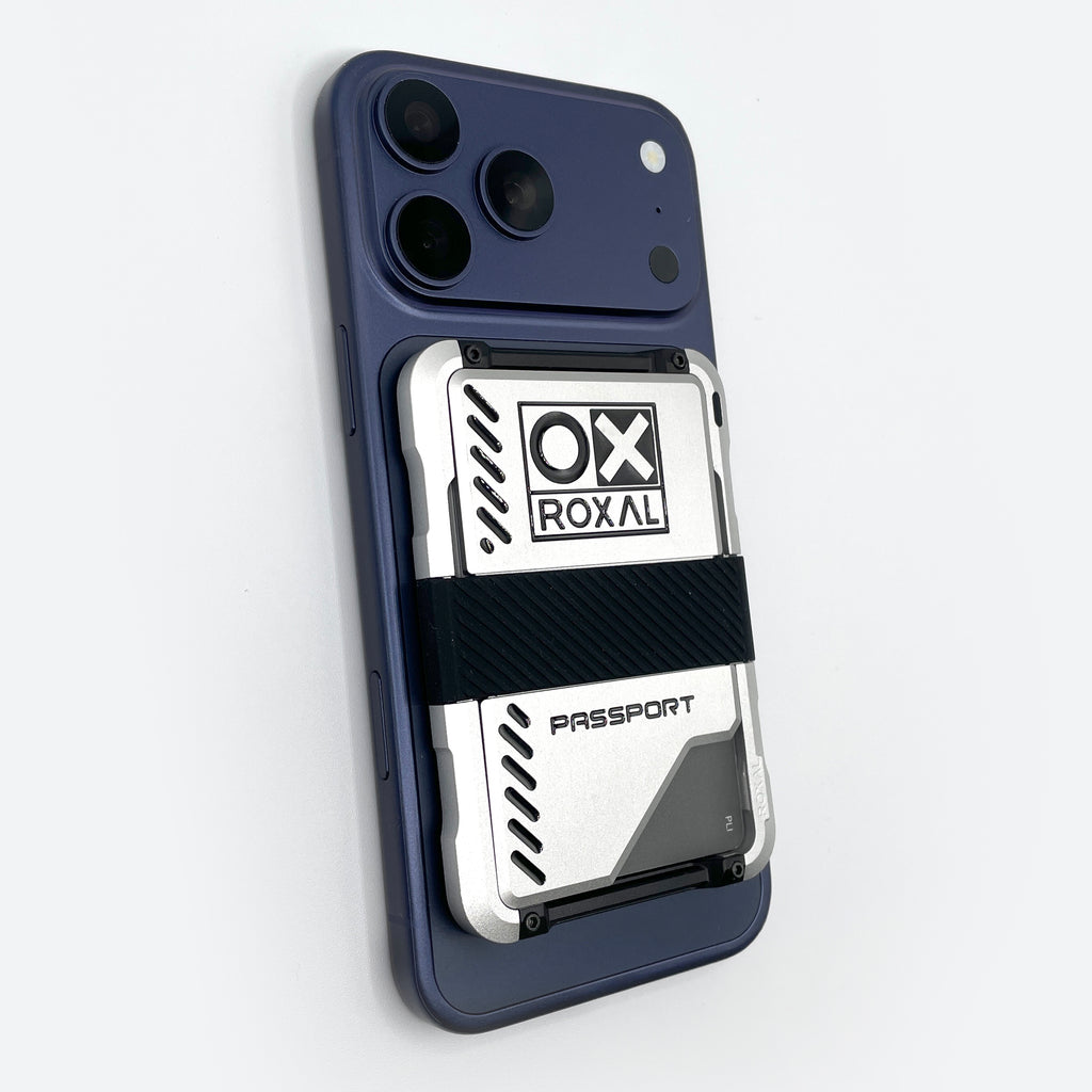 Roxal Passport Magnetic Wallet - Silver