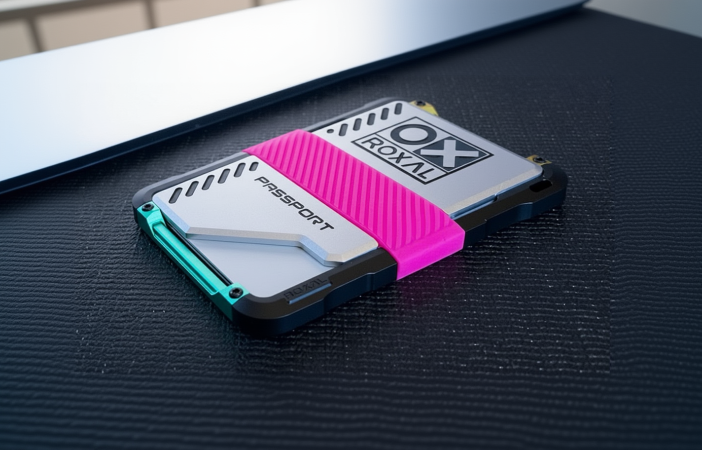 Roxal Passport Magnetic Wallet Magenta